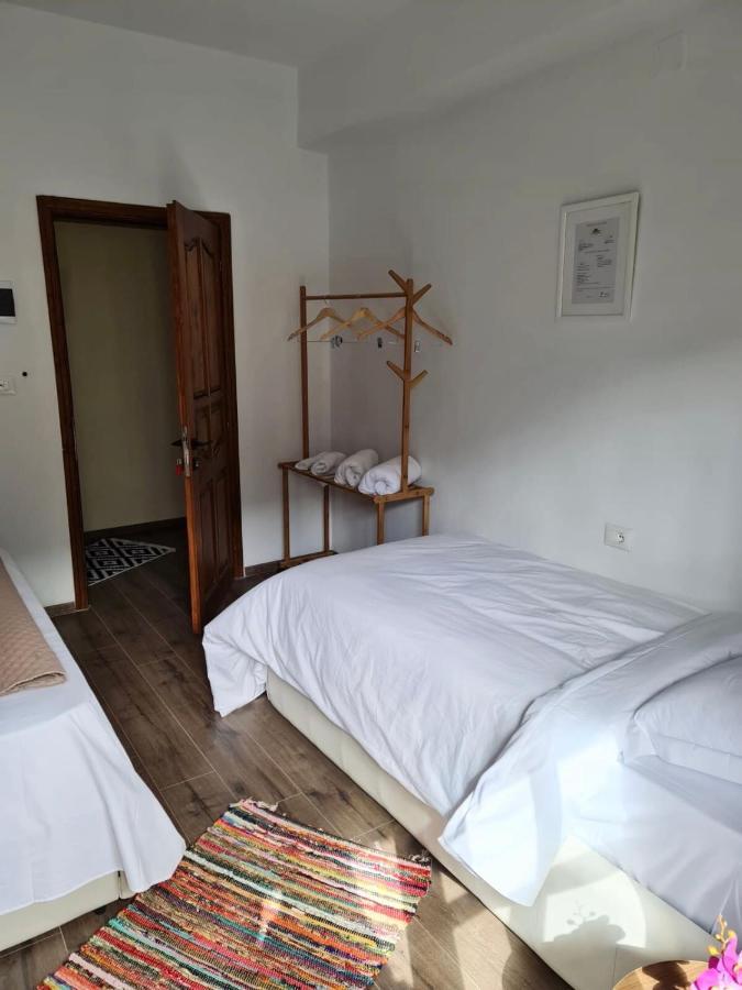 Përmet Guesthouse "Shtepia Ime" מראה חיצוני תמונה